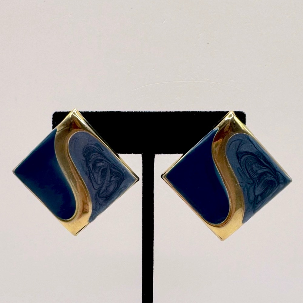 VINTAGE Gold-Tone Blue Enamel Earrings